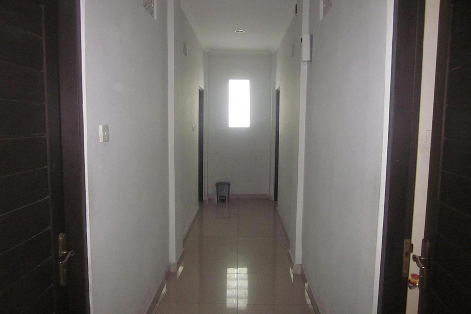 Hotel Warta Dua Denpasar Exterior foto